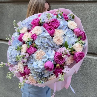 Іконка Telegram каналу ДОСТАВКА КВІТІВ КИЇВ «ПЕЛЮСТКИ»🌷| Flowers delivery Kiev 🌹 | Букети Київ | Доставка цветов Киев