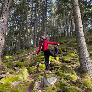 Іконка Telegram каналу annushka.khm трекінговий одяг 🌄⛰️