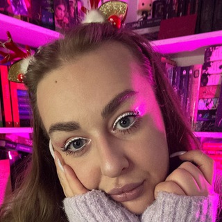 Іконка Telegram каналу Книгарка, яка читає💖