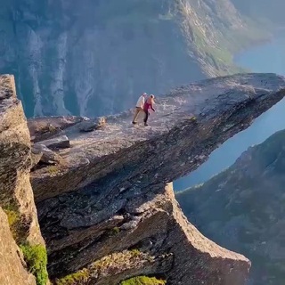 Іконка Telegram каналу Around the World